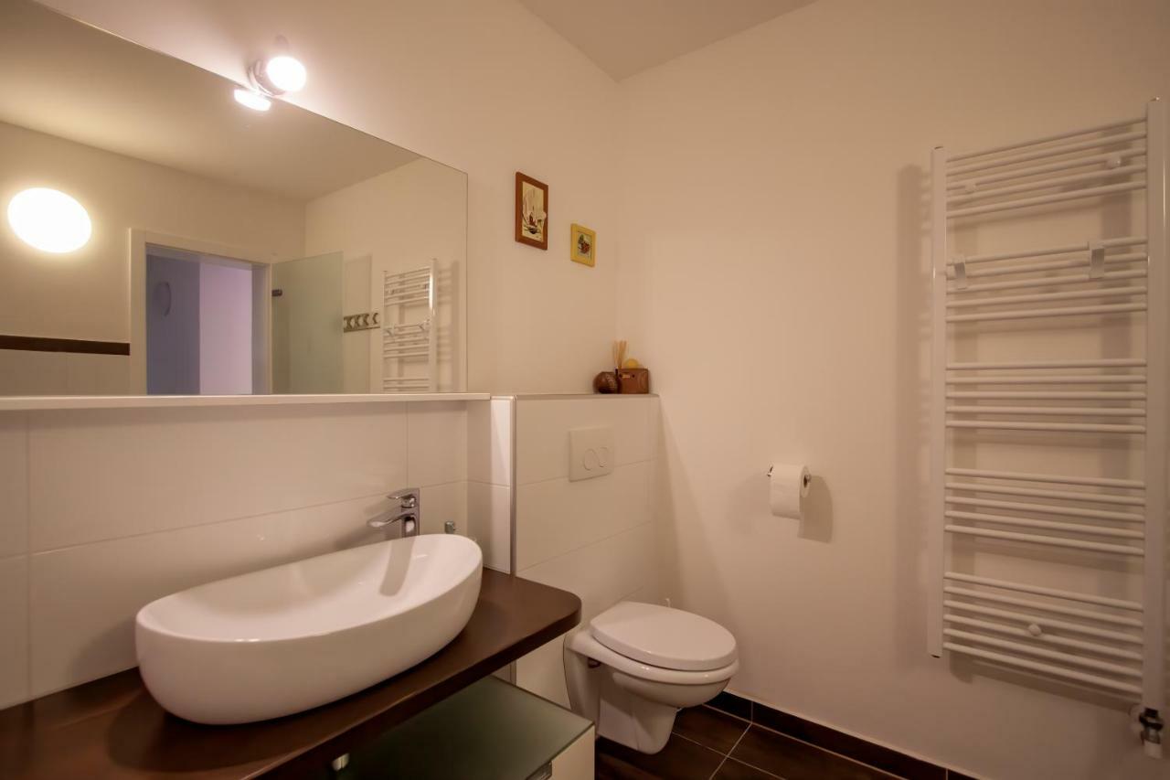 Apartman Nebo Пула Екстериор снимка
